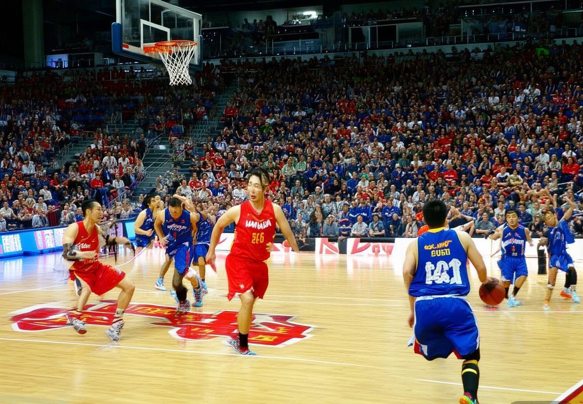 辽粤巅峰对决：2014-2015赛季篮球经典战役回顾