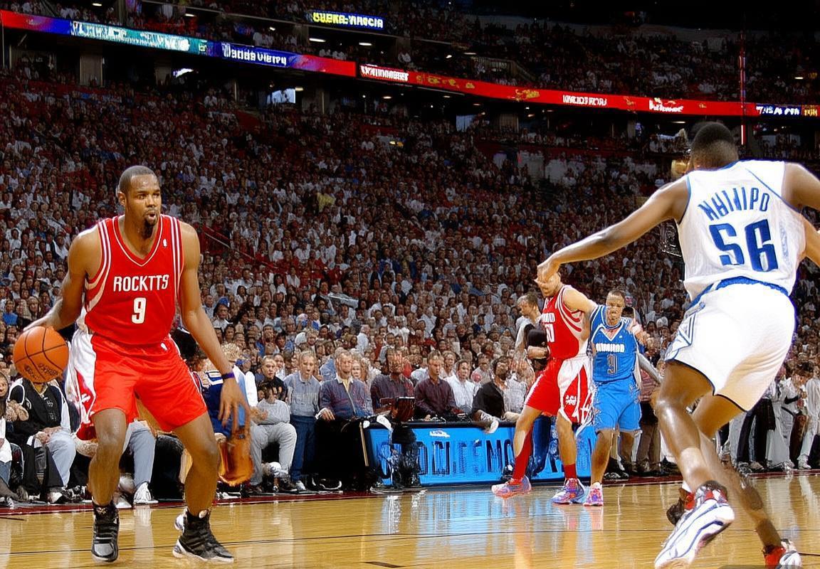 2004年NBA经典对决：火箭对魔术姚麦霍华德巅峰之战