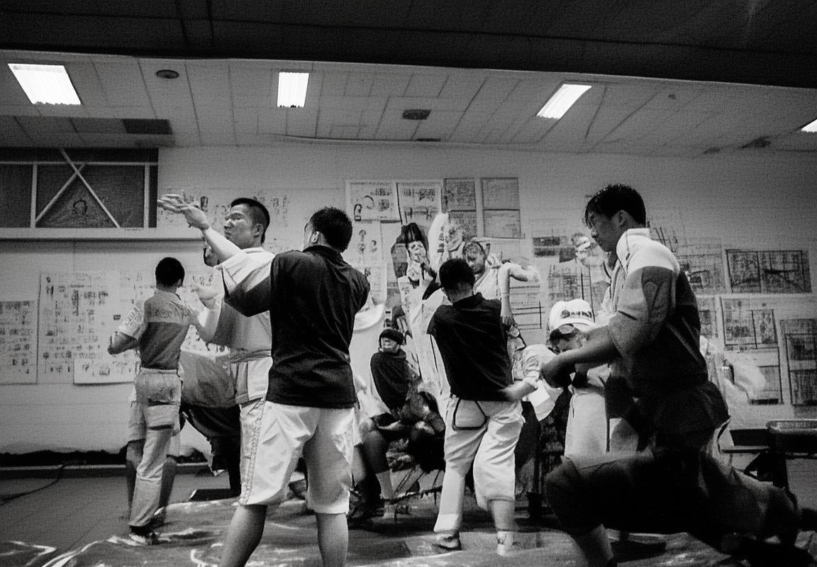 2018鲁华夏赛：巅峰对决背后的战术解析与赛季启示